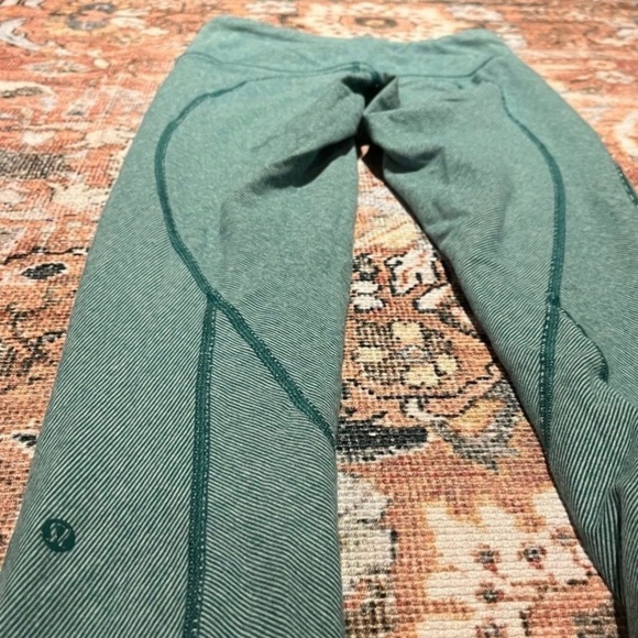 Lululemon Wunder Under Wee Stripe Heathered Menthol Size 6 - Picture 3 of 10